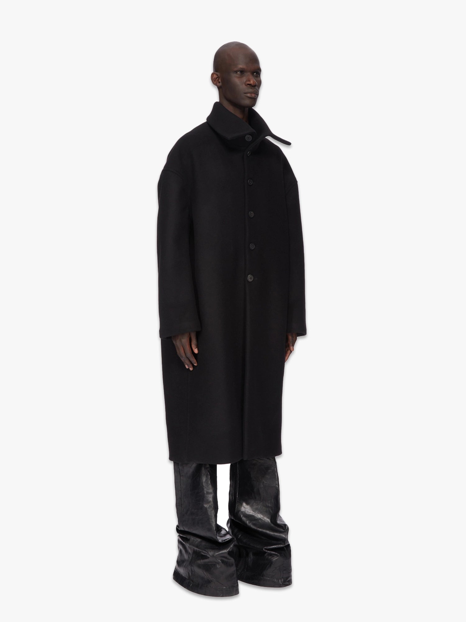 Dracucollar Wool Coat - Black