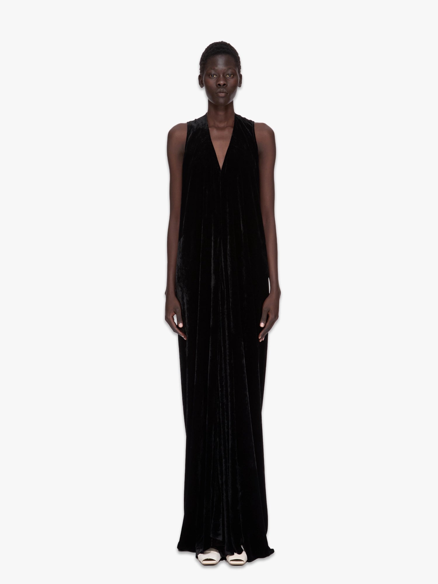 SL Dustulator Gown - Black