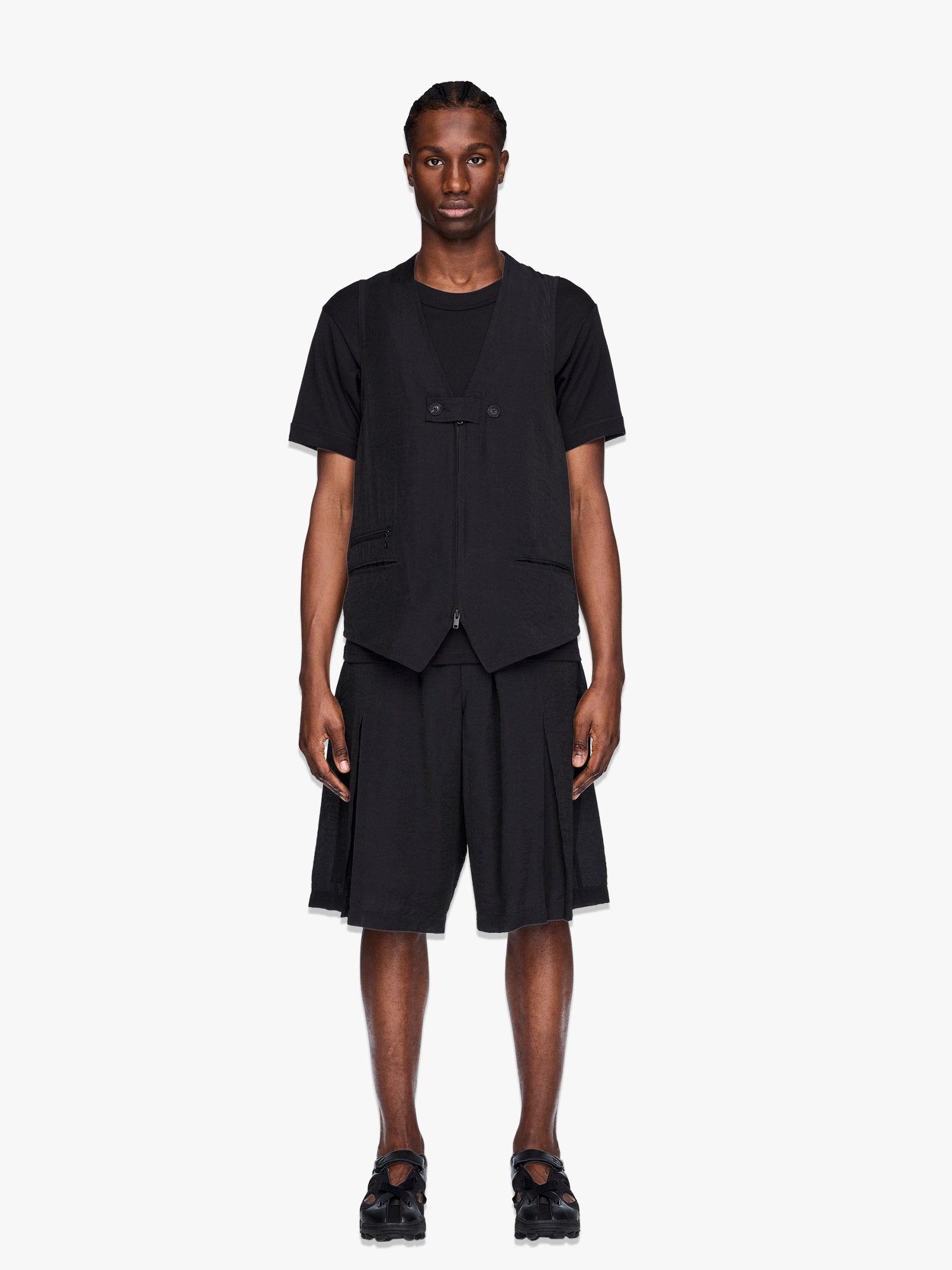 Pleated Shorts - Black