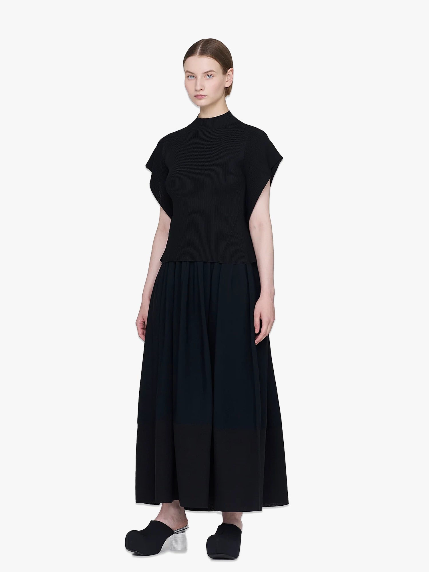 Portrait Crease Top - Black