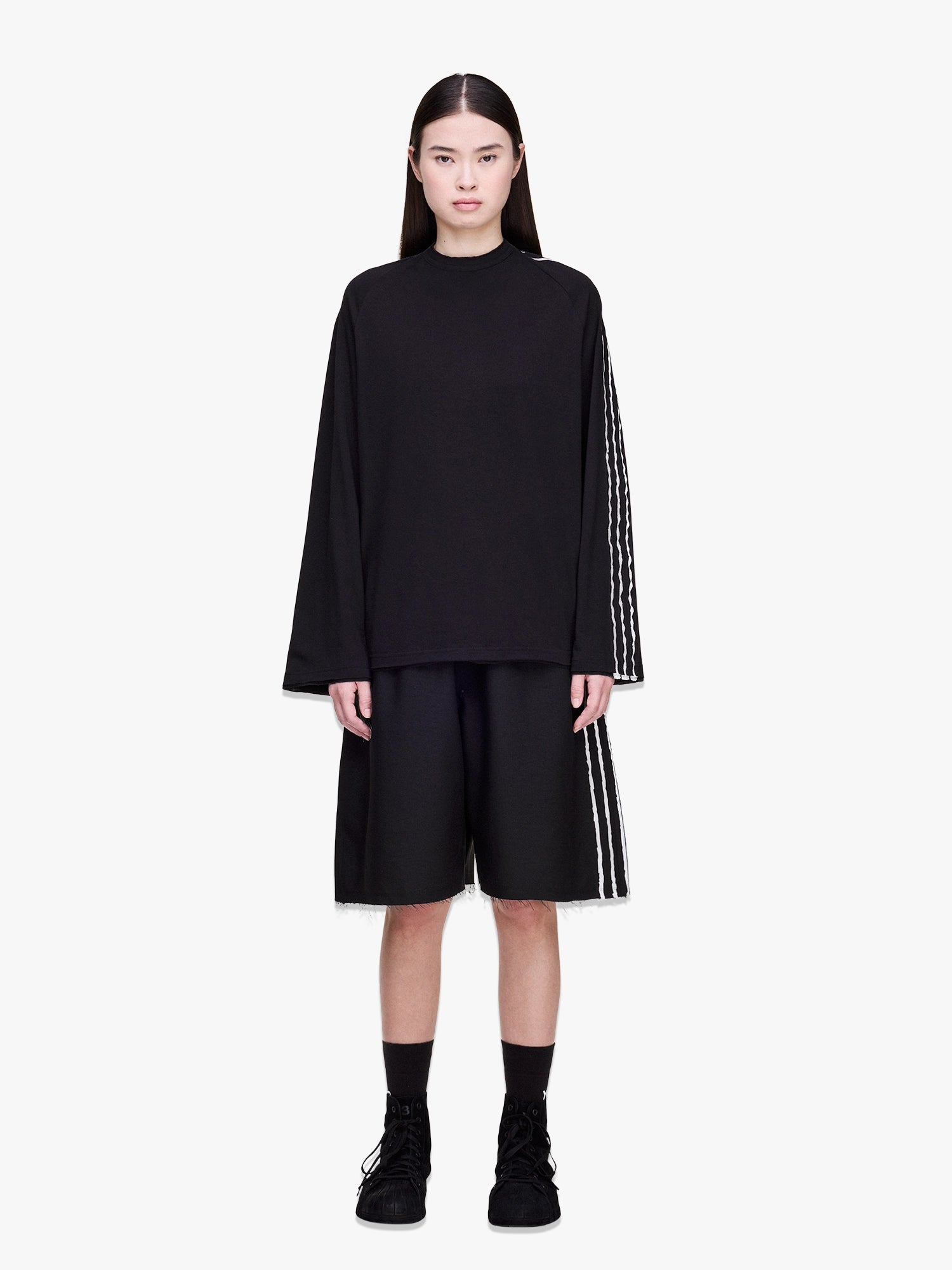 Sport Uniform Raw Cut 3 Stripes Shorts - Black